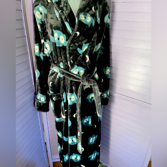 Sonoma women’s robe, size medium - Picture 1 of 3